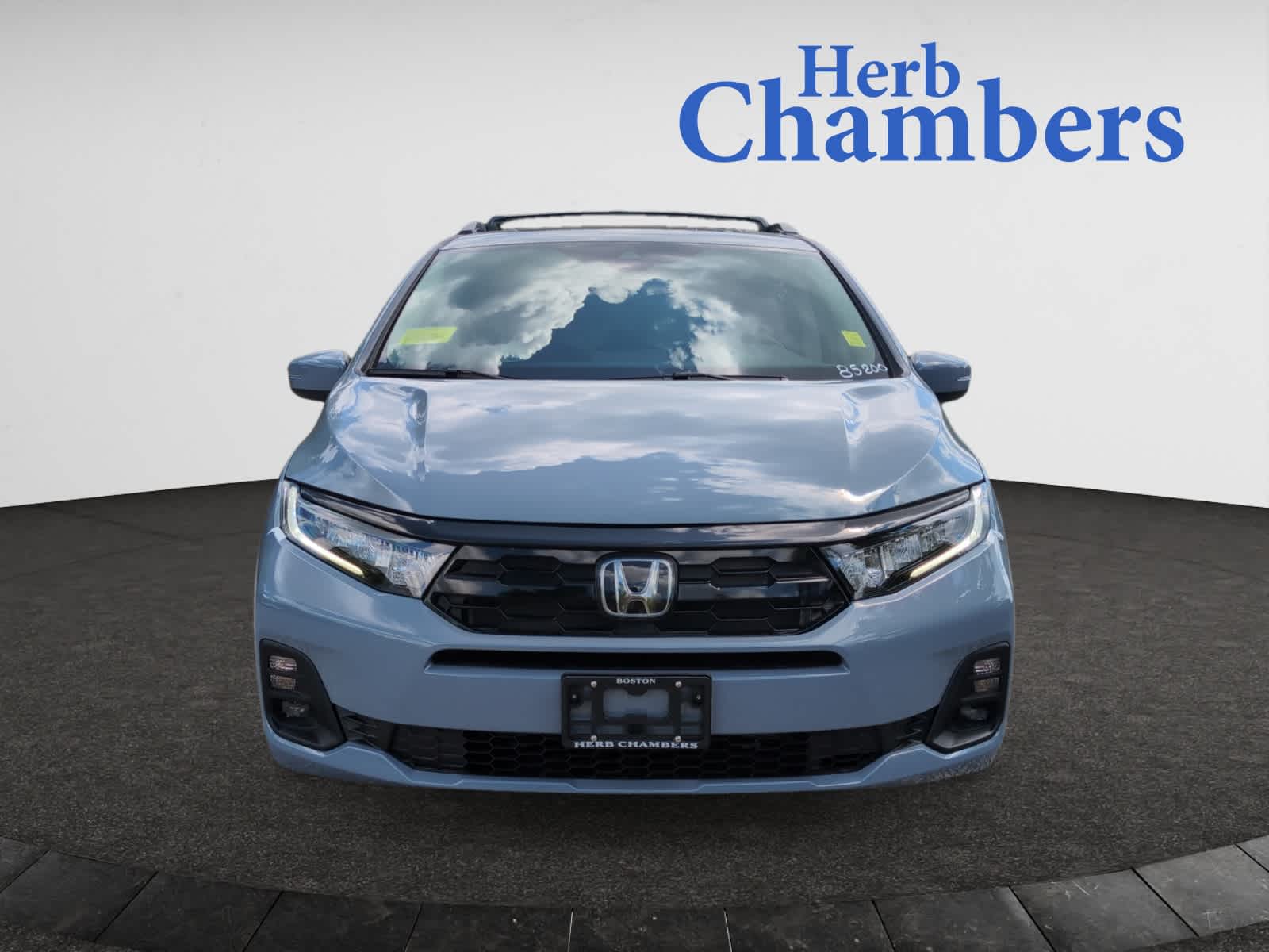 new 2026 Honda Odyssey car, priced at $49,995