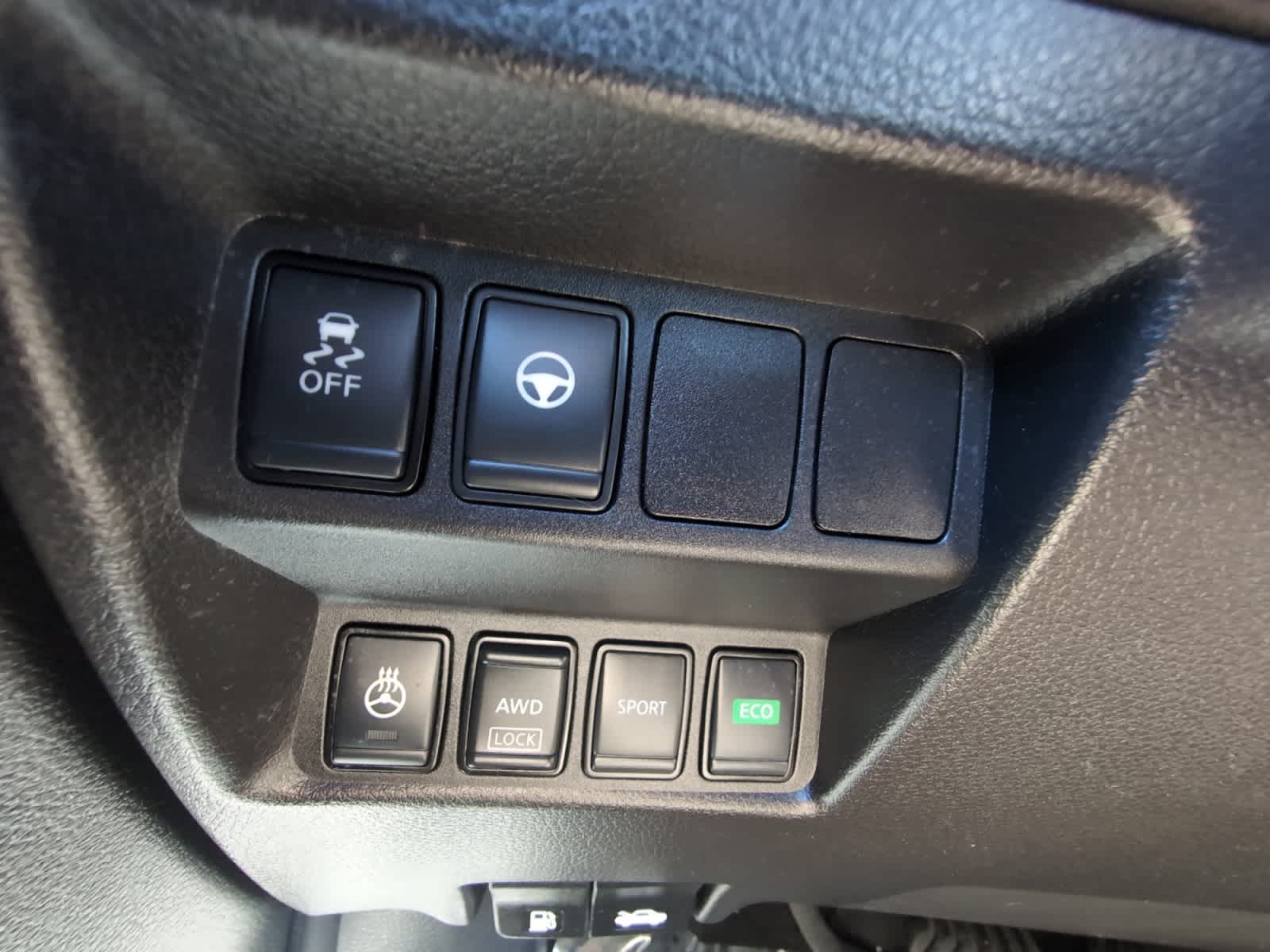 used 2020 Nissan Rogue Sport car, priced at $14,498