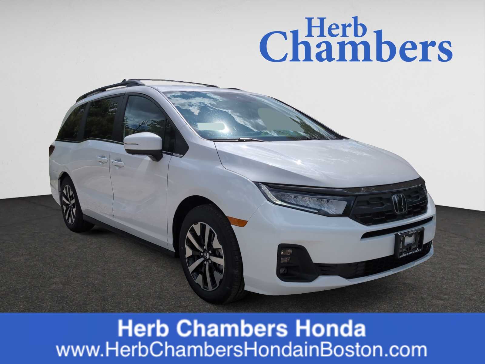 new 2026 Honda Odyssey car, priced at $46,095