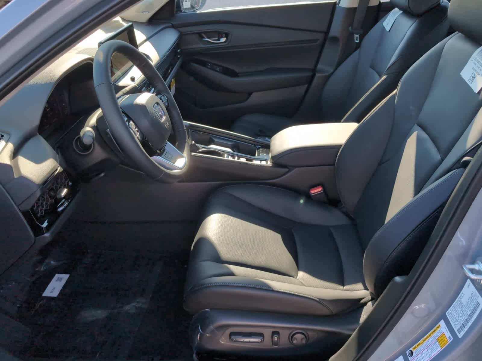 new 2025 Honda Accord Hybrid car, priced at $40,950