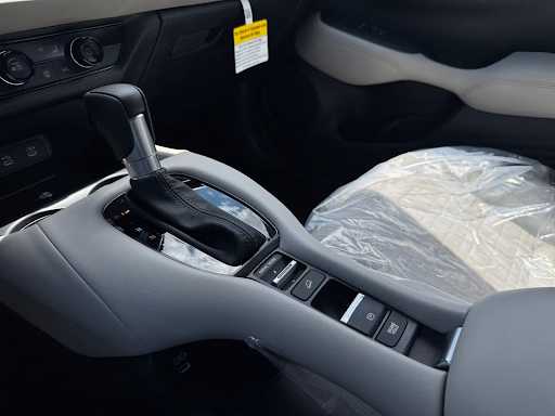 new 2026 Honda HR-V car, priced at $29,095