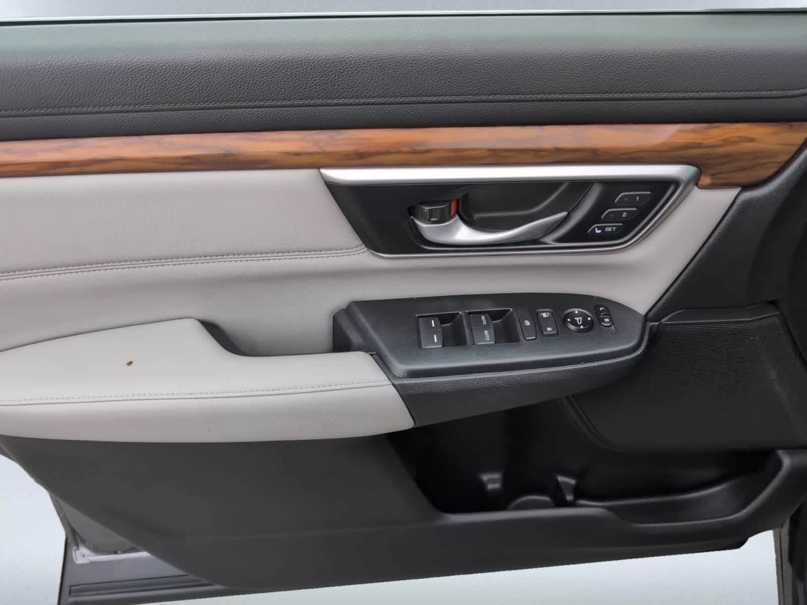 used 2022 Honda CR-V car, priced at $29,498
