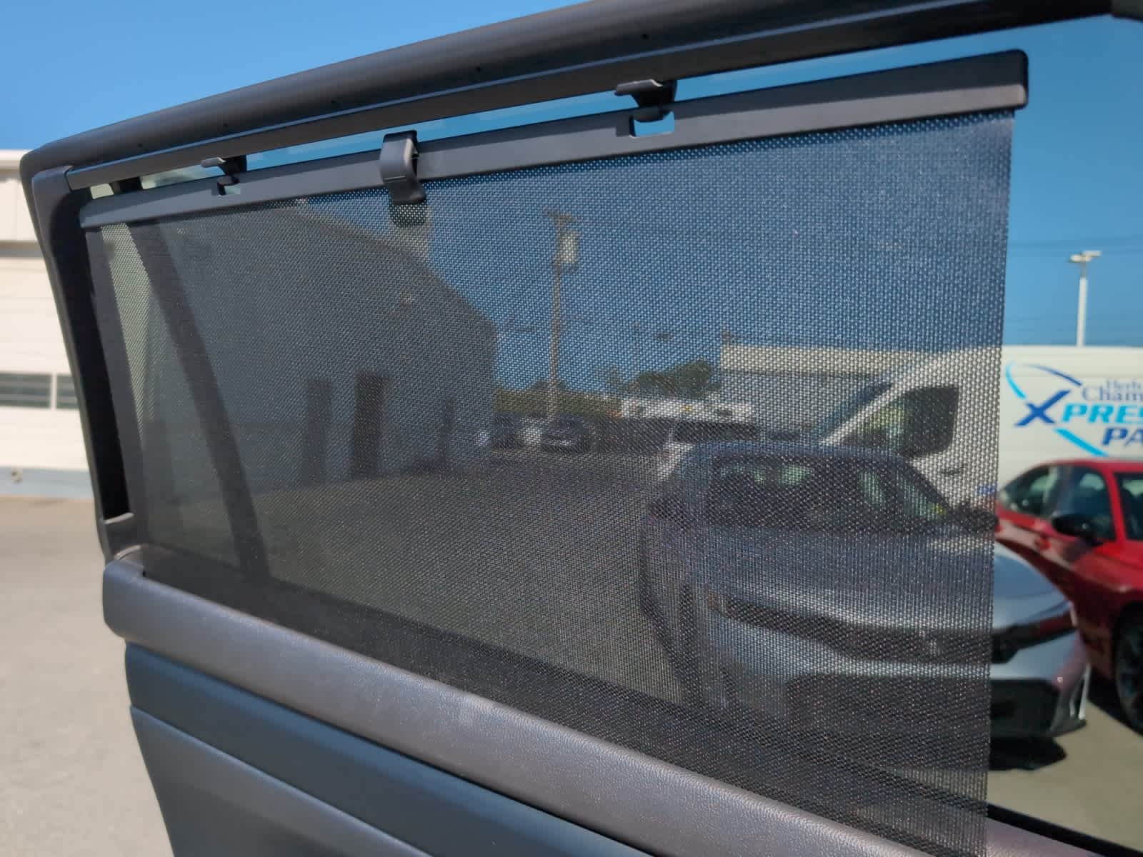 used 2024 Toyota Highlander car, priced at $40,998