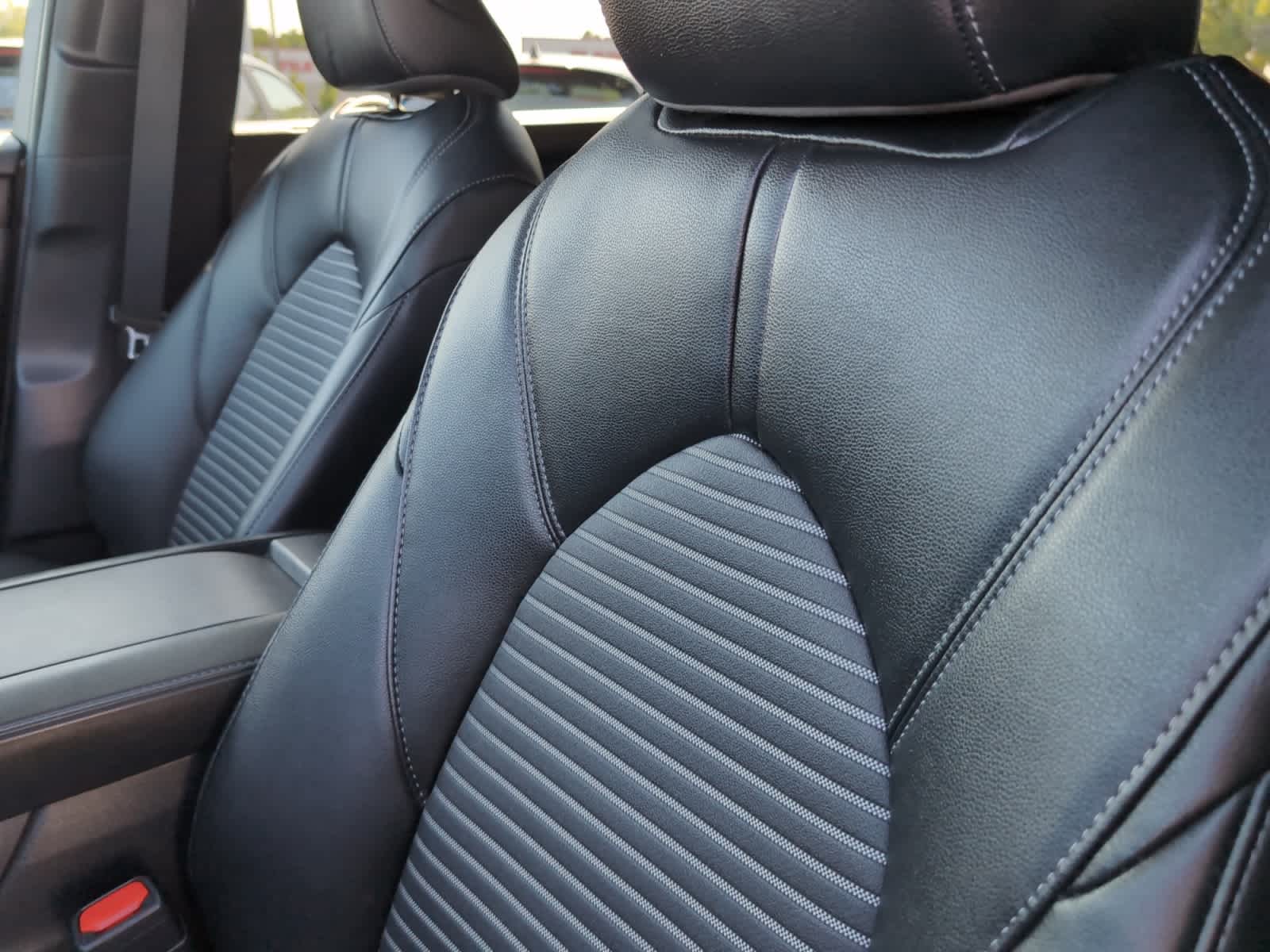 used 2024 Toyota Highlander car, priced at $40,998