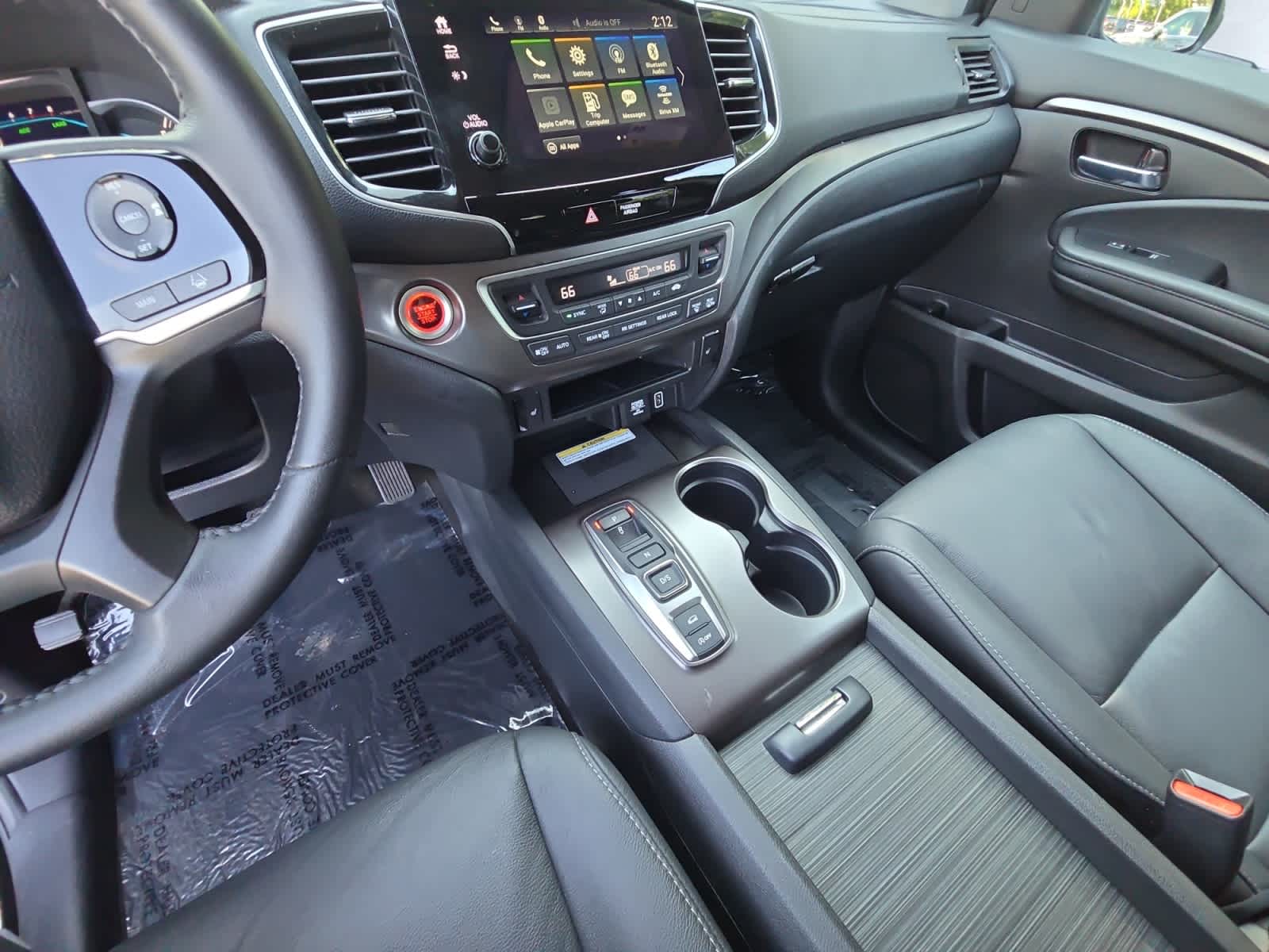 used 2022 Honda Pilot car, priced at $33,498