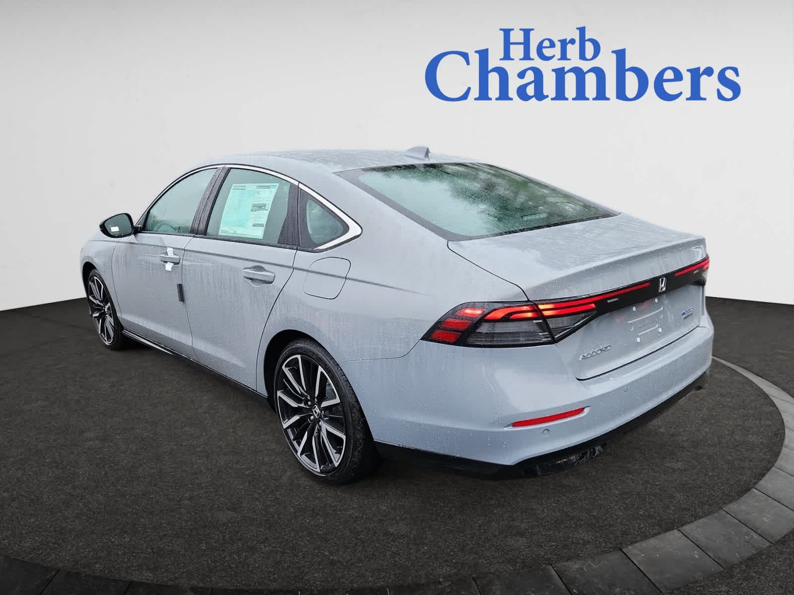 new 2025 Honda Accord Hybrid car