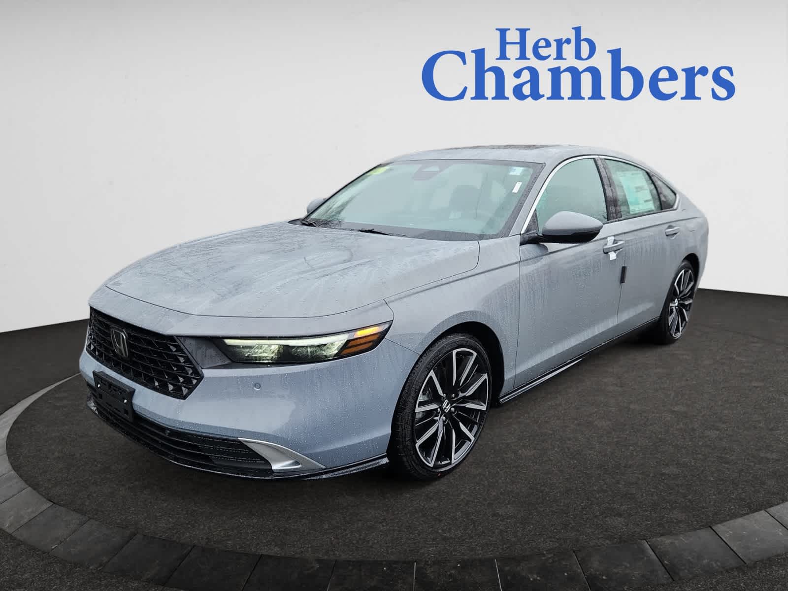 new 2025 Honda Accord Hybrid car