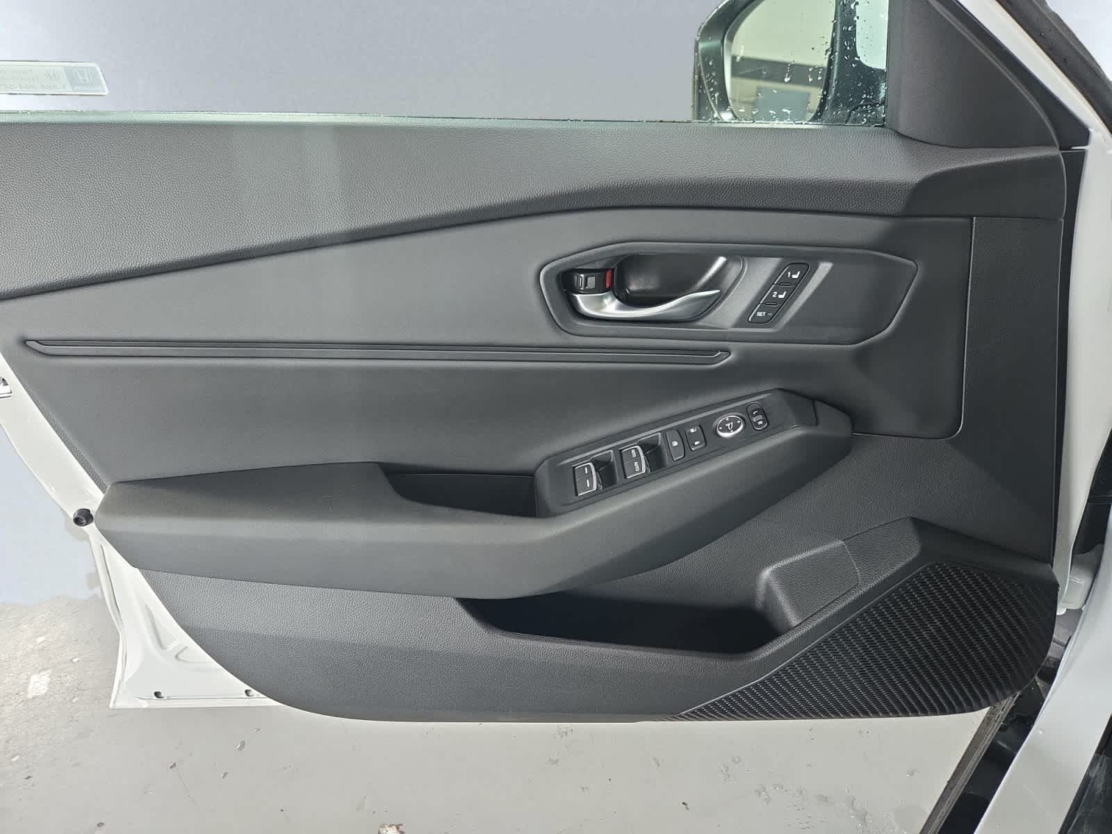 new 2025 Honda Accord Hybrid car