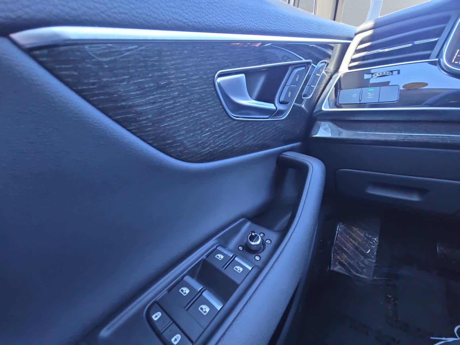 used 2022 Audi Q7 car, priced at $36,998