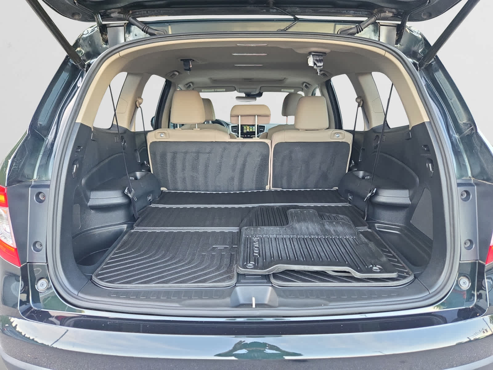 used 2020 Honda Pilot car, priced at $30,497