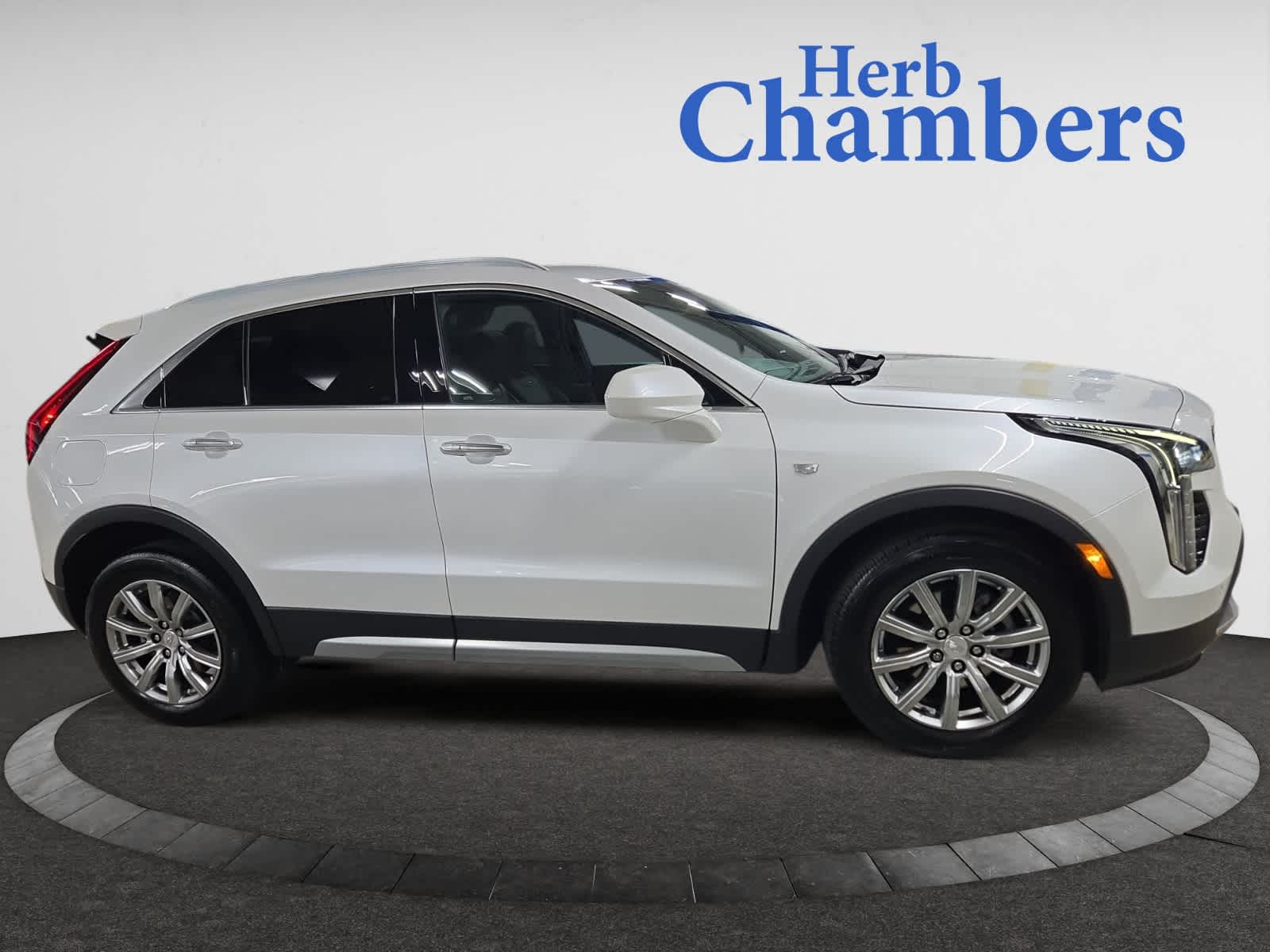 used 2020 Cadillac XT4 car, priced at $24,497