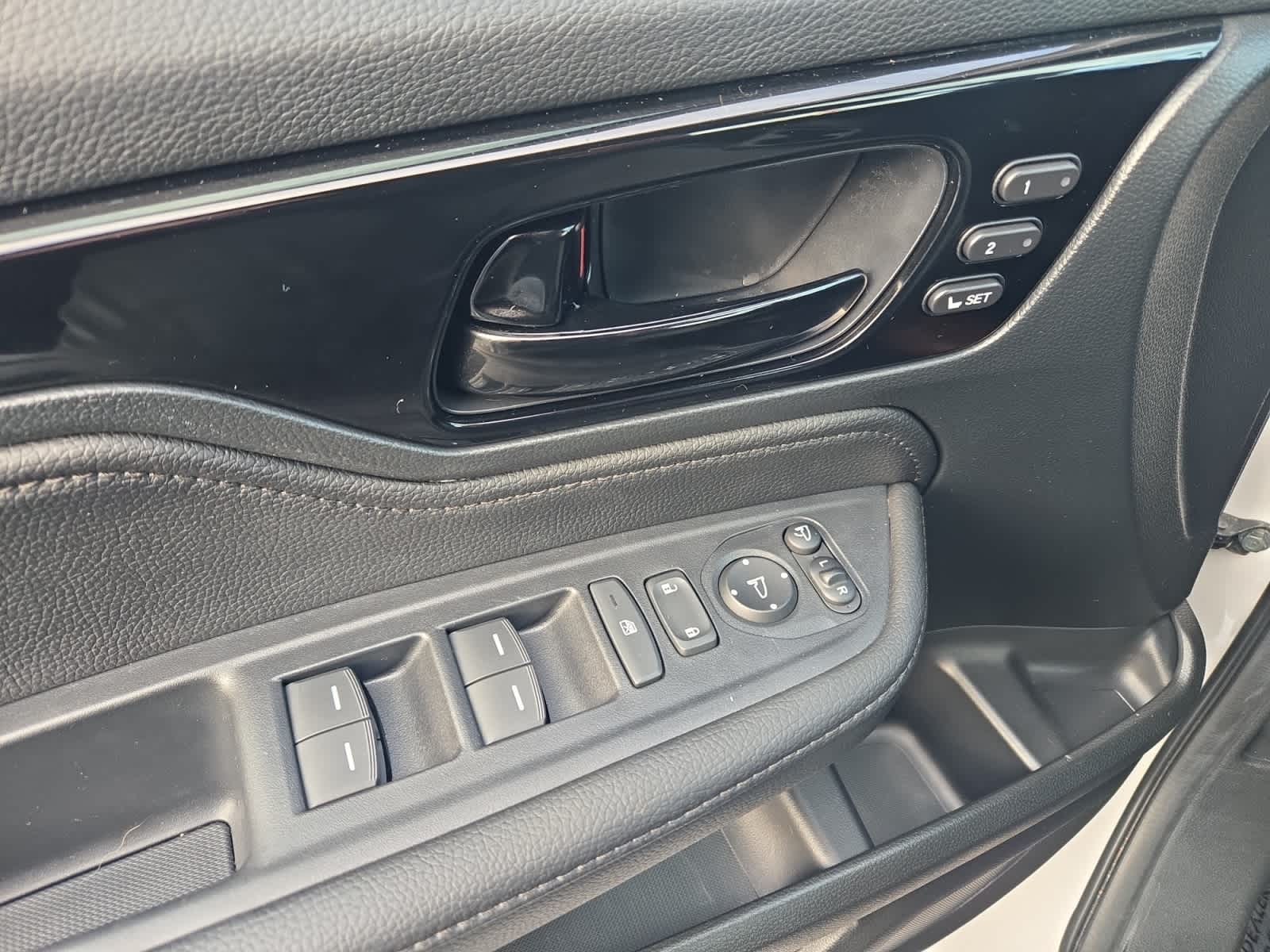 used 2024 Honda Odyssey car, priced at $42,998