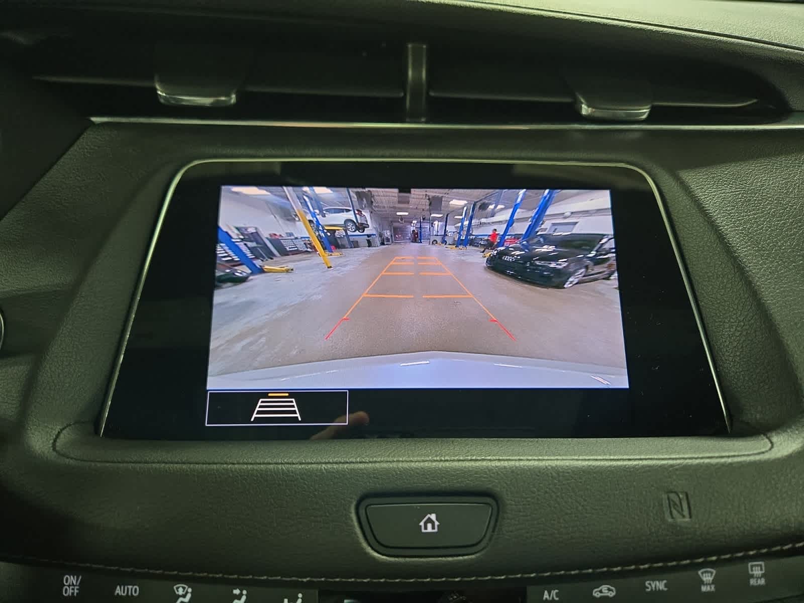 used 2020 Cadillac XT4 car, priced at $24,497