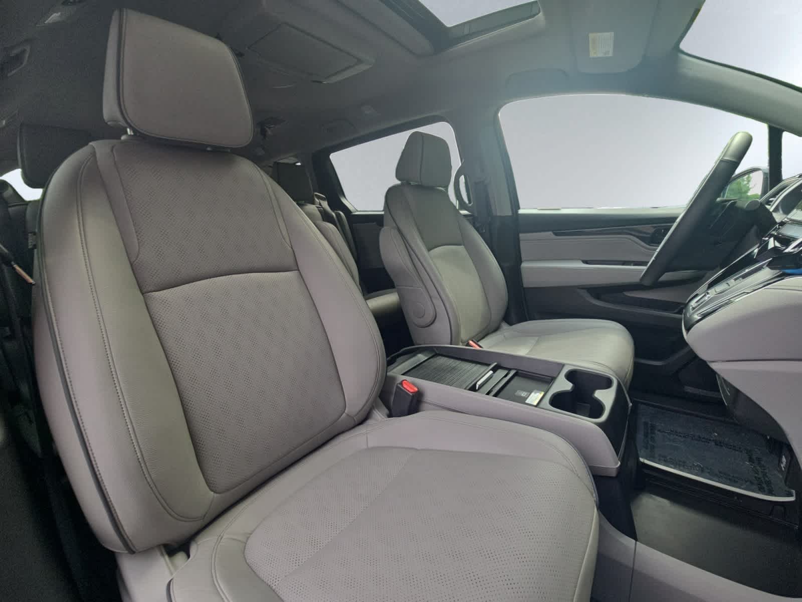 used 2023 Honda Odyssey car, priced at $42,397