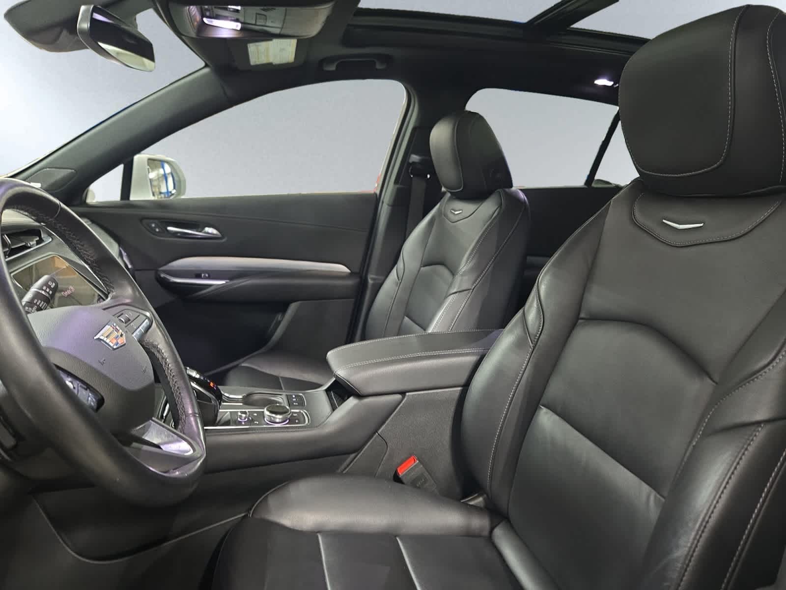 used 2020 Cadillac XT4 car, priced at $24,497