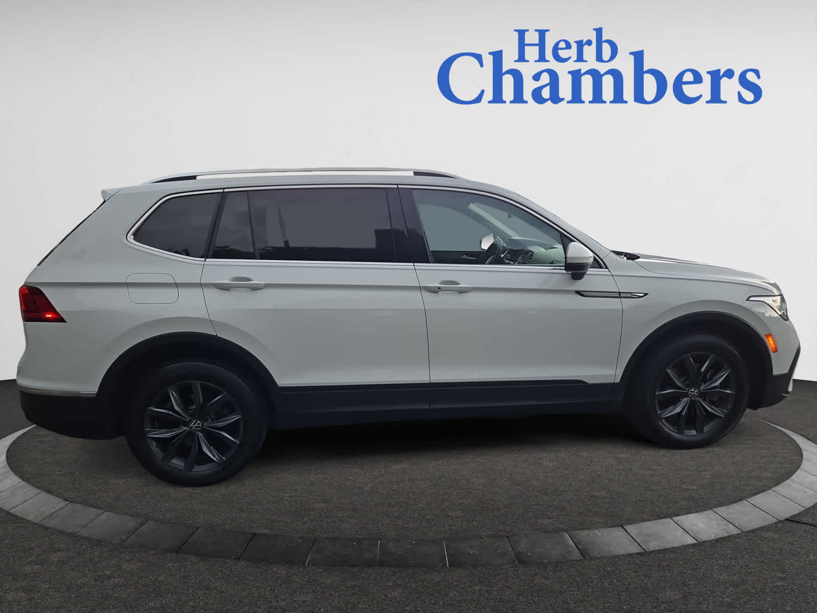 used 2022 Volkswagen Tiguan car, priced at $23,197