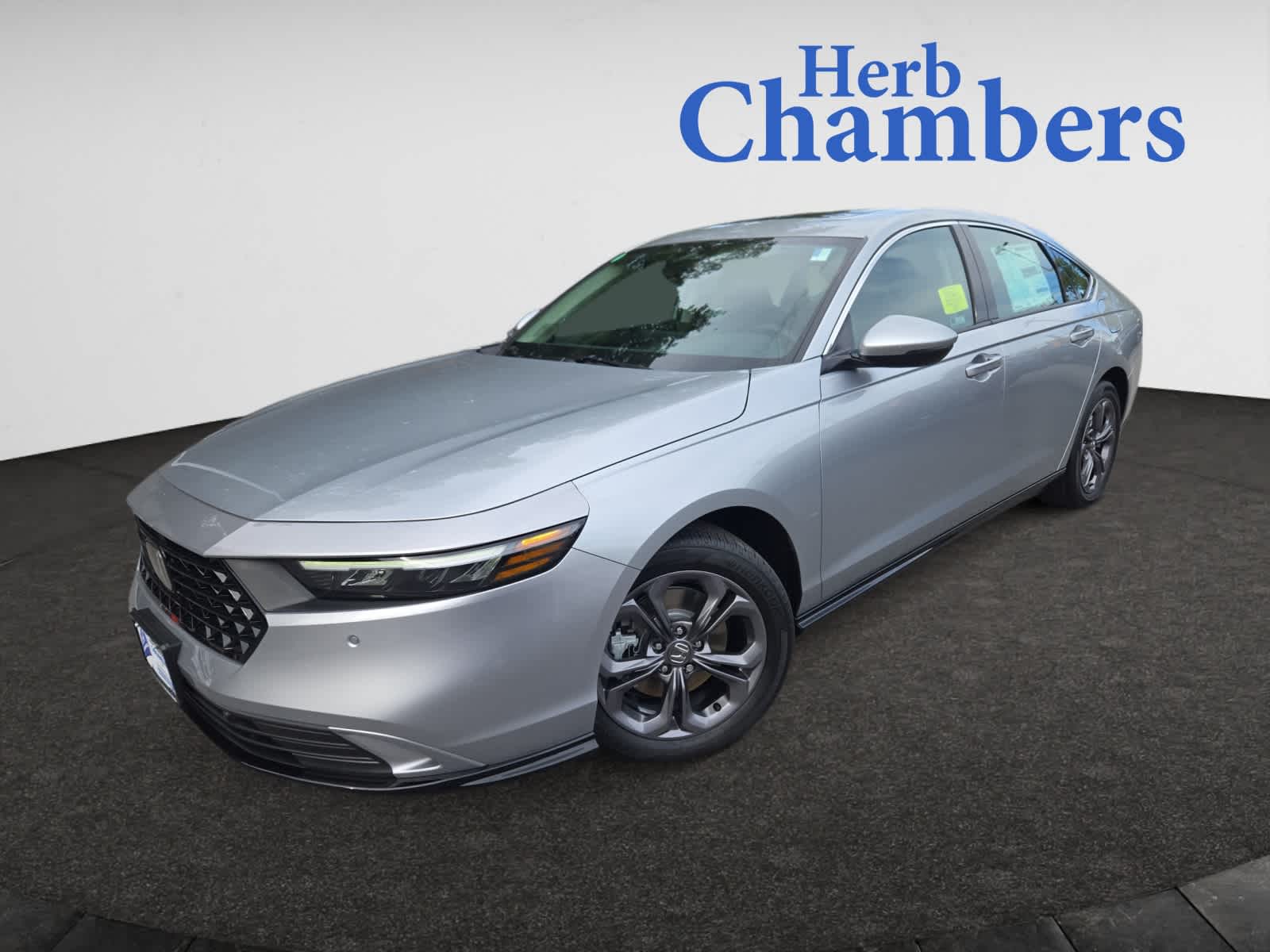 new 2025 Honda Accord Hybrid car