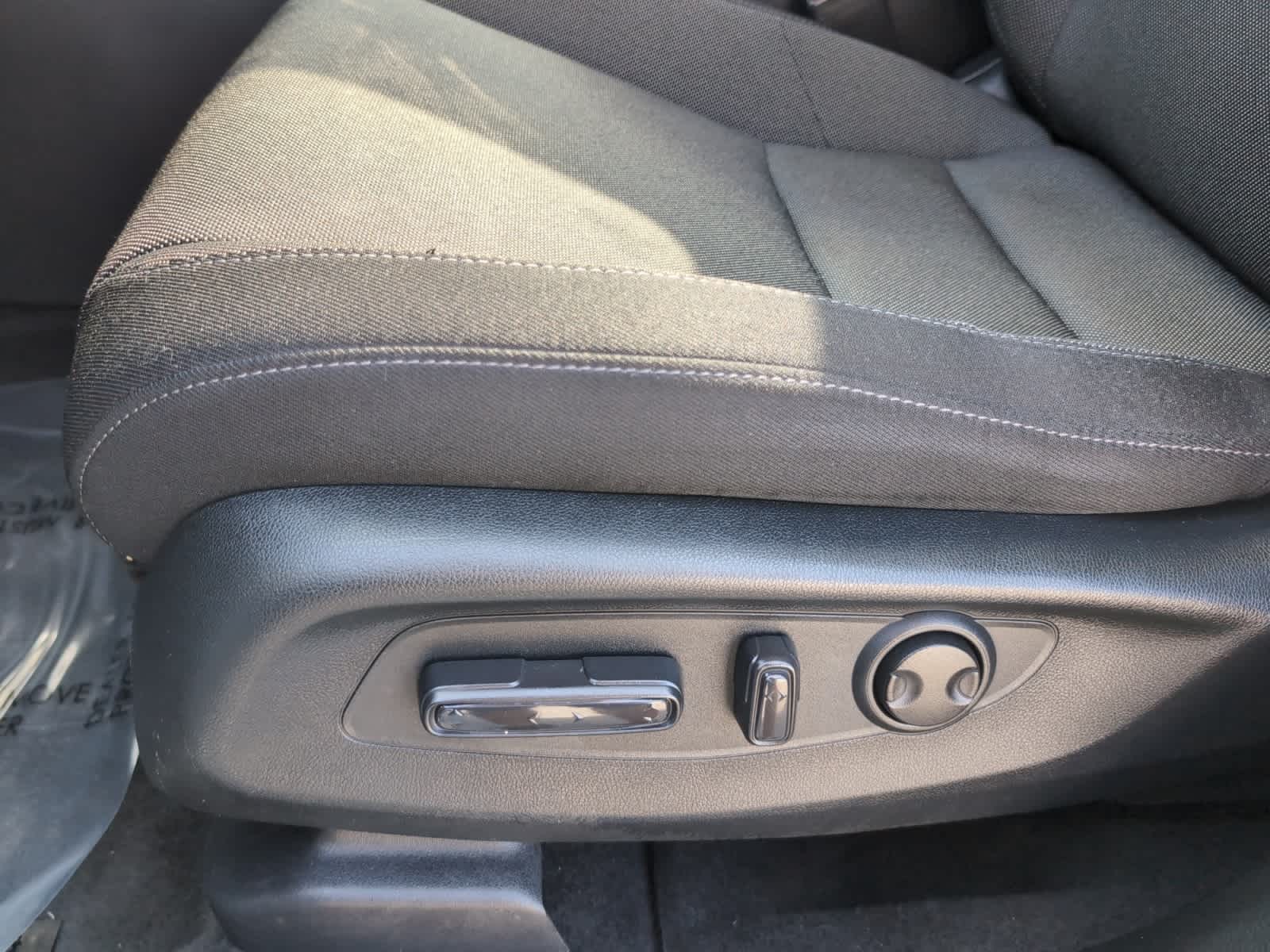 used 2023 Honda CR-V car, priced at $29,998