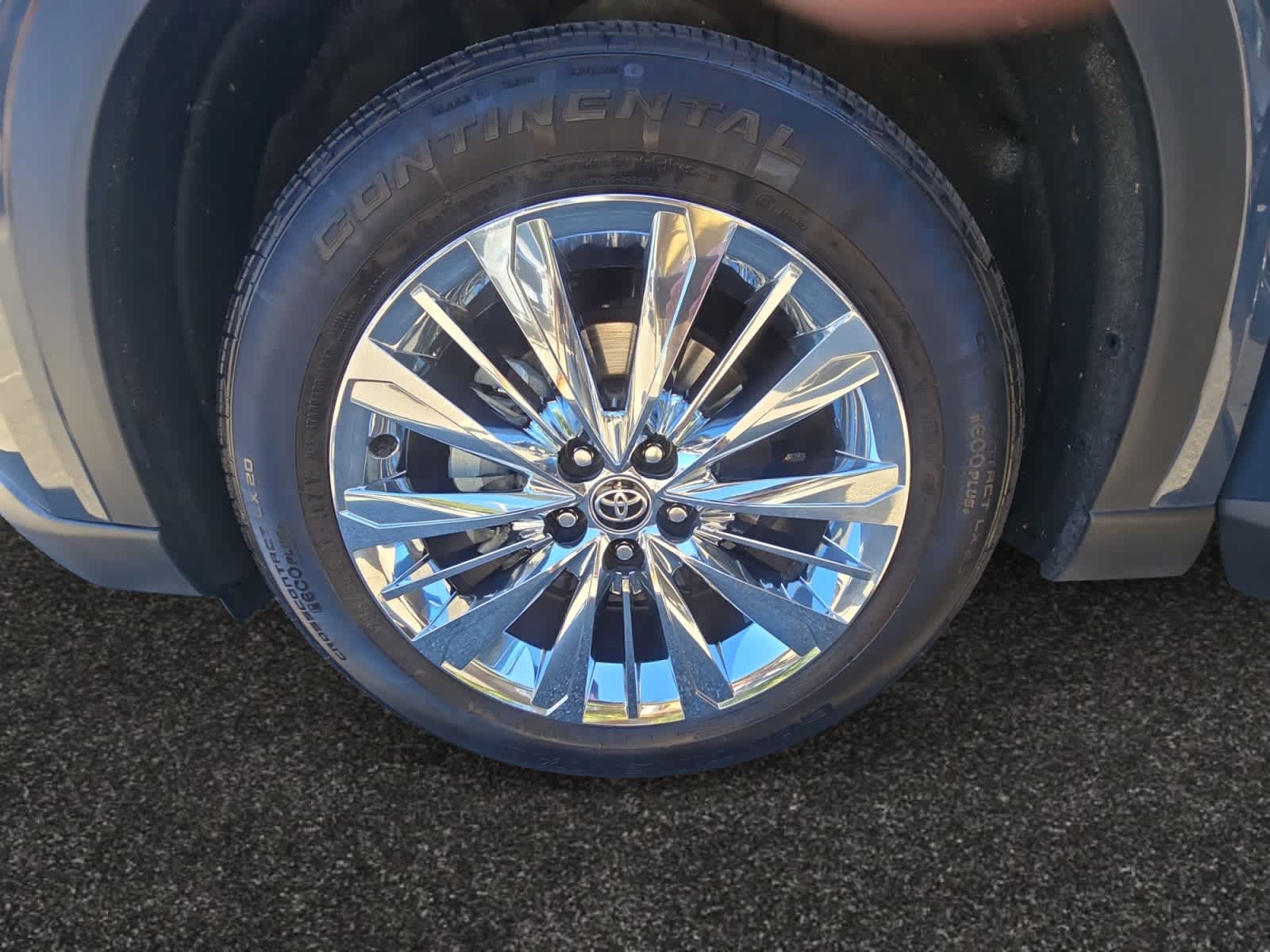 used 2024 Toyota Grand Highlander car, priced at $49,498