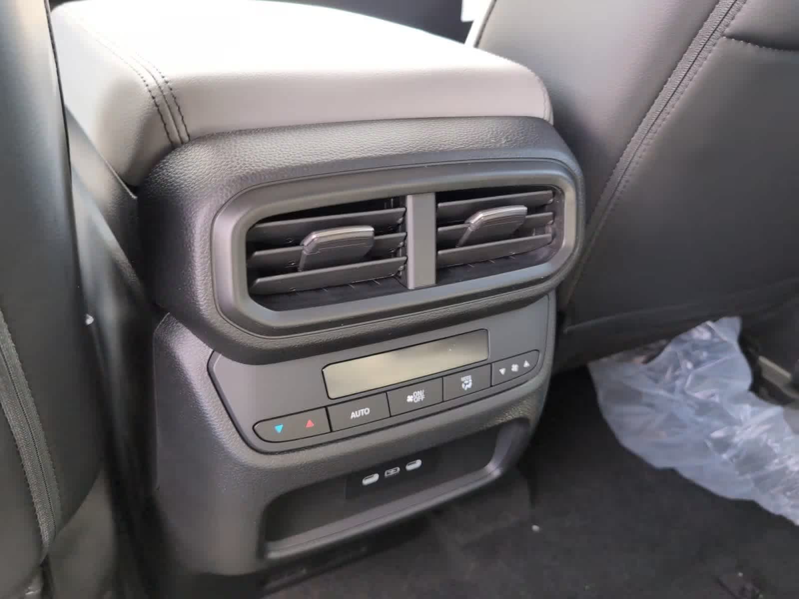 new 2025 Honda Pilot car