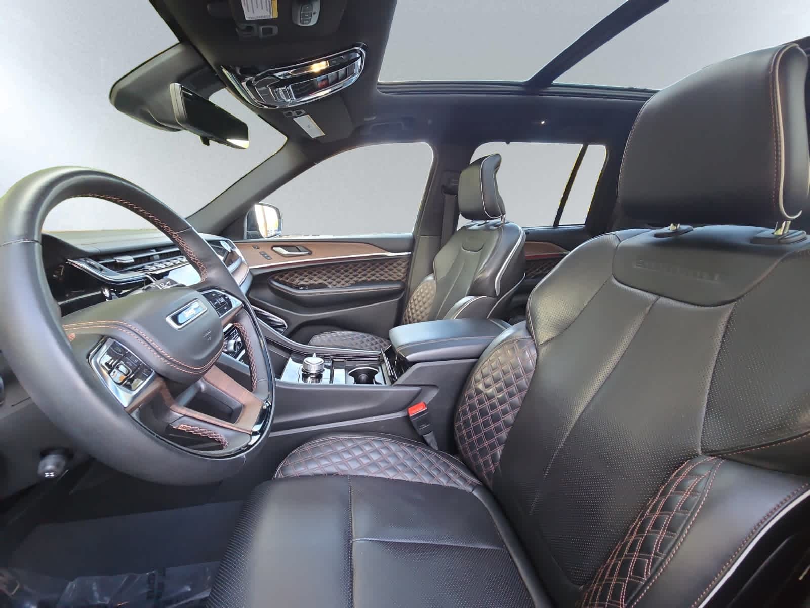 used 2022 Jeep Grand Cherokee 4xe car, priced at $33,998