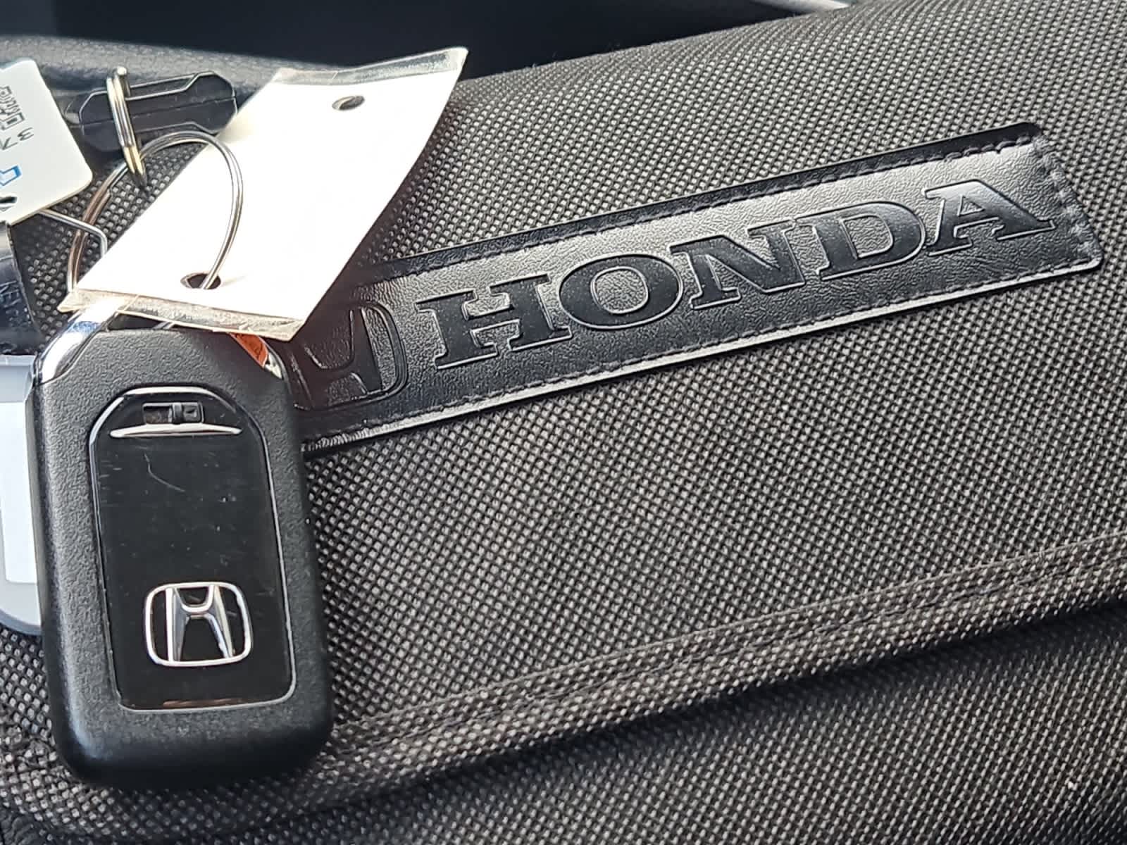 used 2024 Honda Odyssey car, priced at $42,998