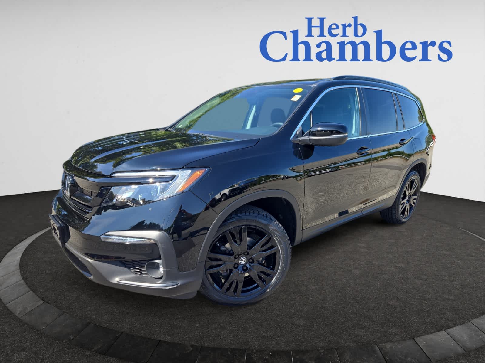 used 2022 Honda Pilot car, priced at $33,498