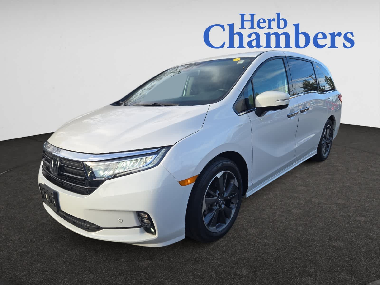 used 2024 Honda Odyssey car, priced at $42,998