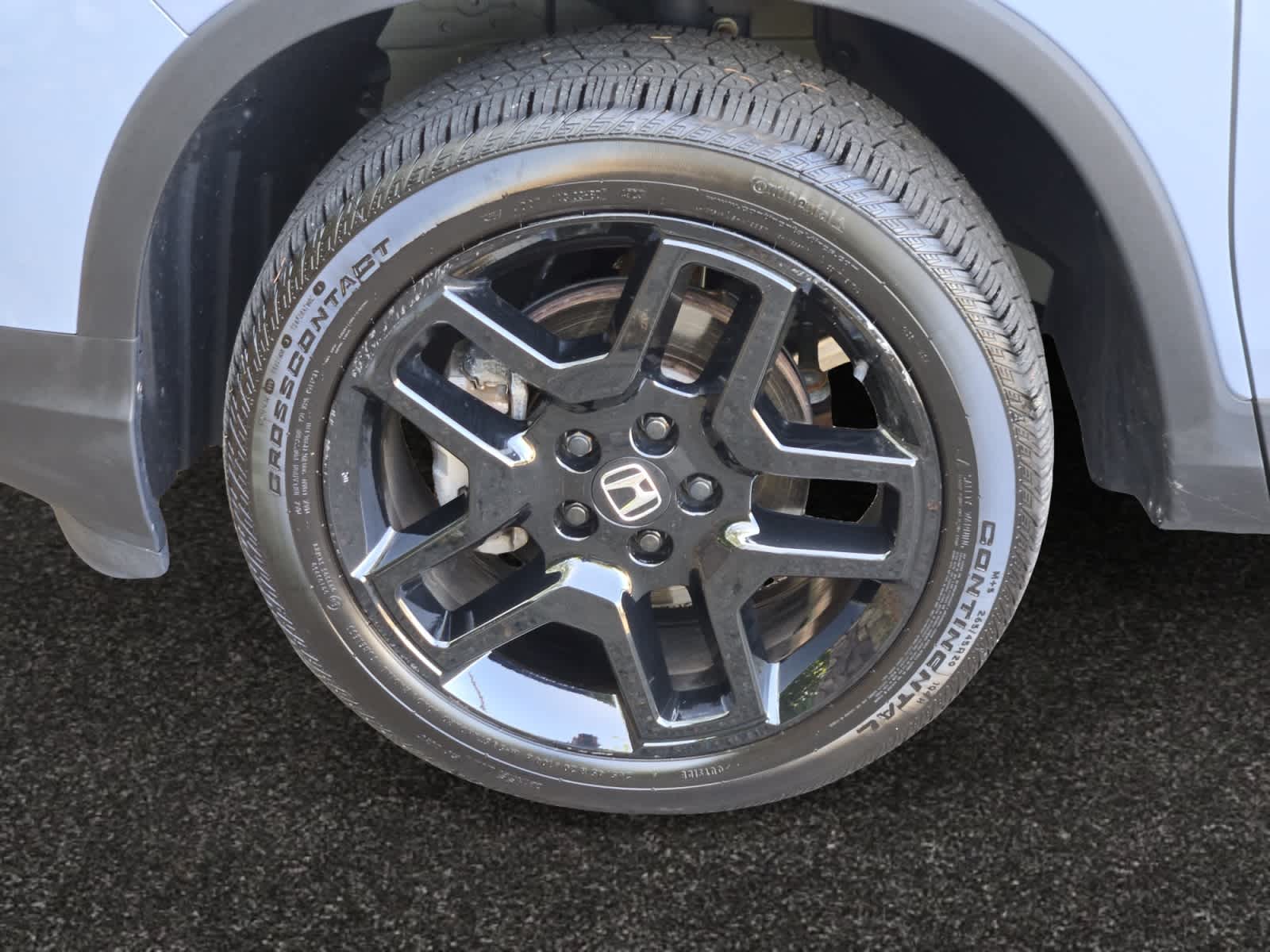 used 2024 Honda Passport car, priced at $41,998