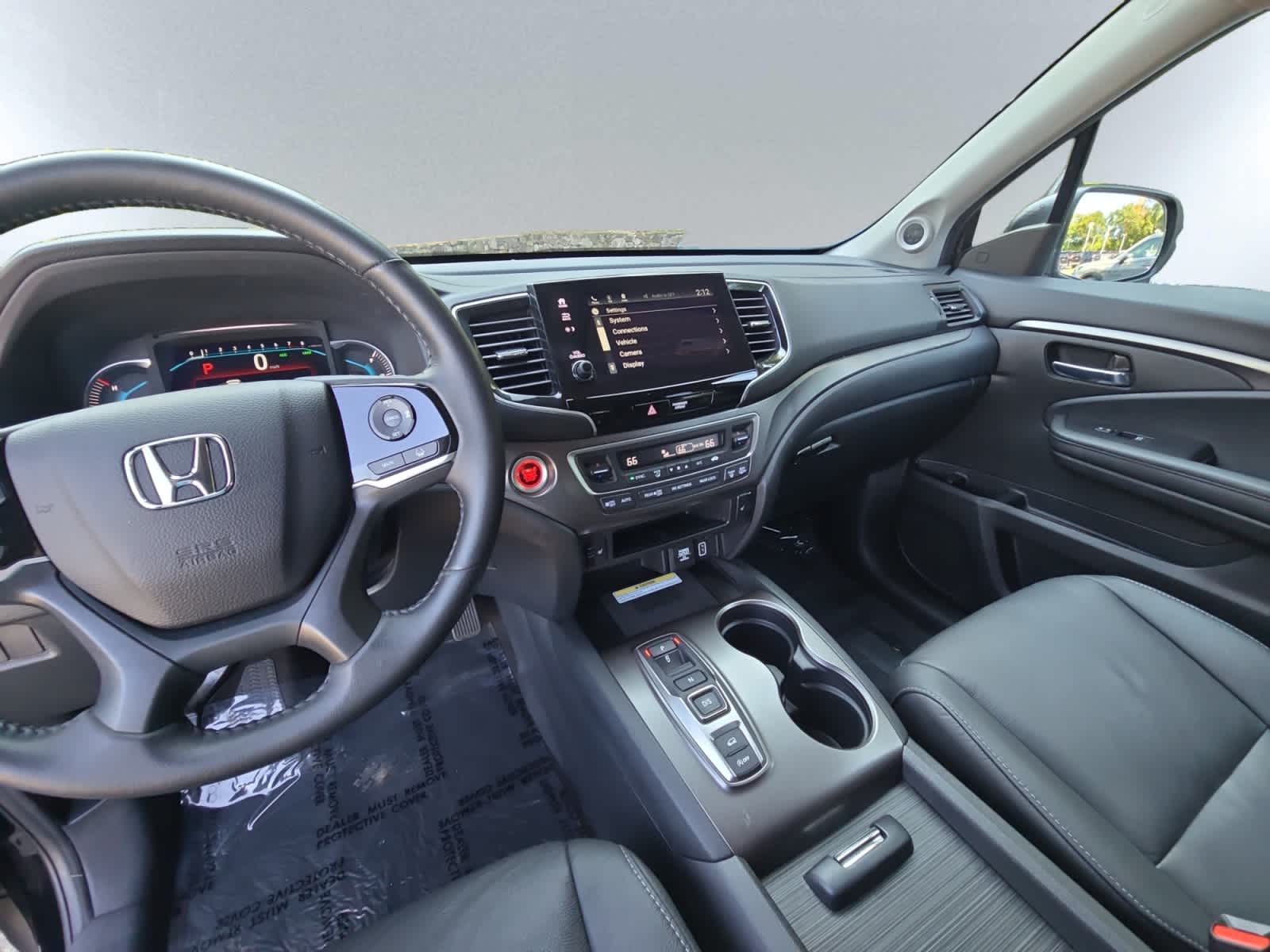 used 2022 Honda Pilot car, priced at $33,498