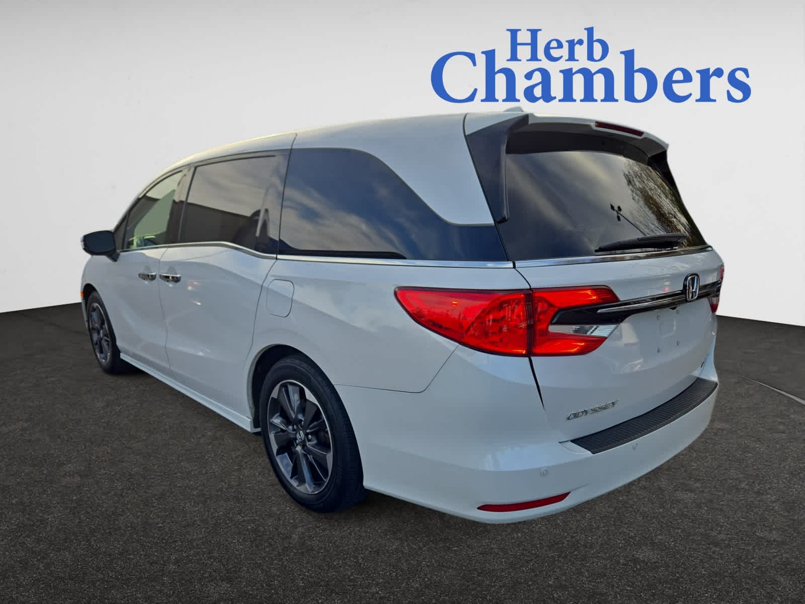 used 2024 Honda Odyssey car, priced at $42,998