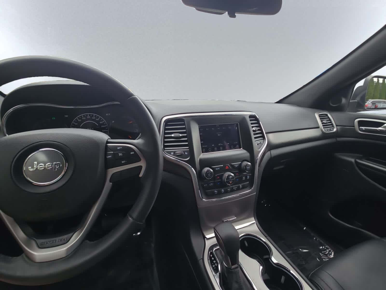 used 2018 Jeep Grand Cherokee car, priced at $18,497