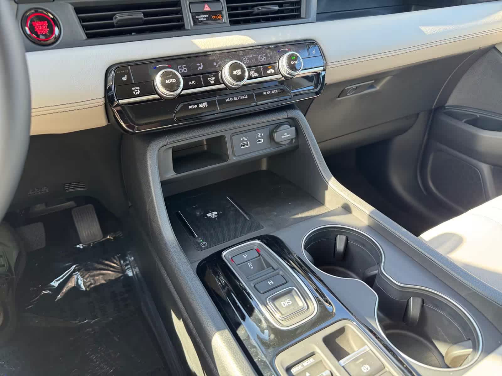 new 2025 Honda Pilot car