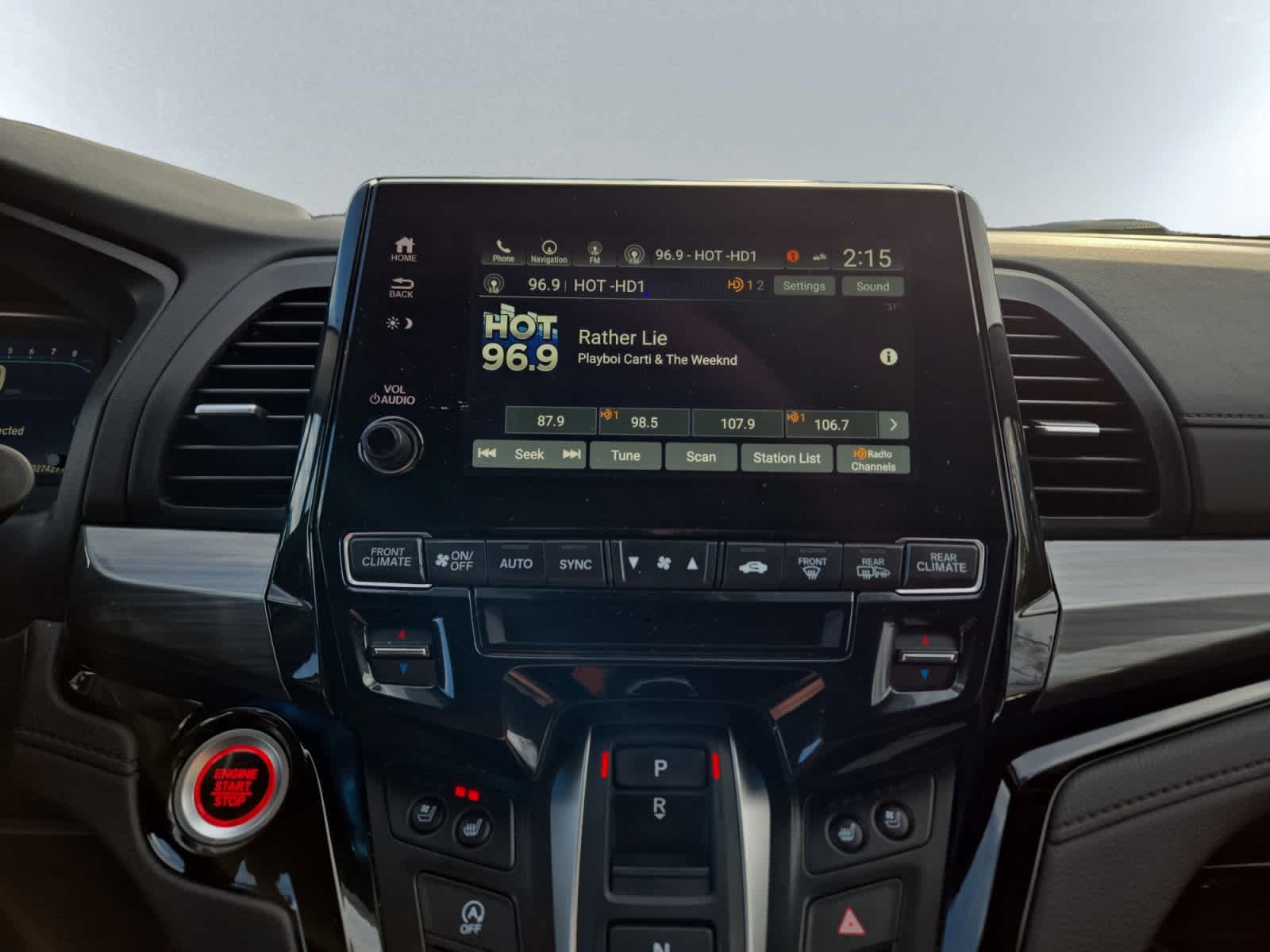 used 2024 Honda Odyssey car, priced at $42,998