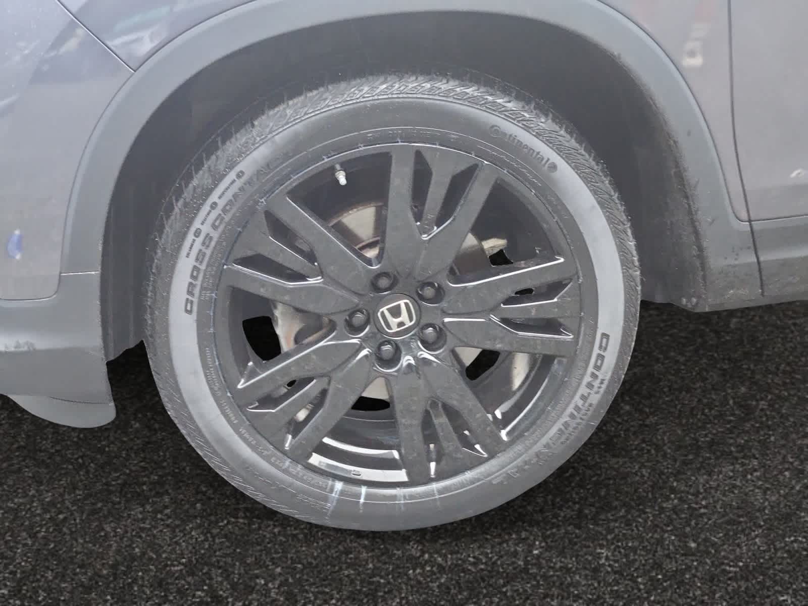 used 2022 Honda Pilot car, priced at $33,497