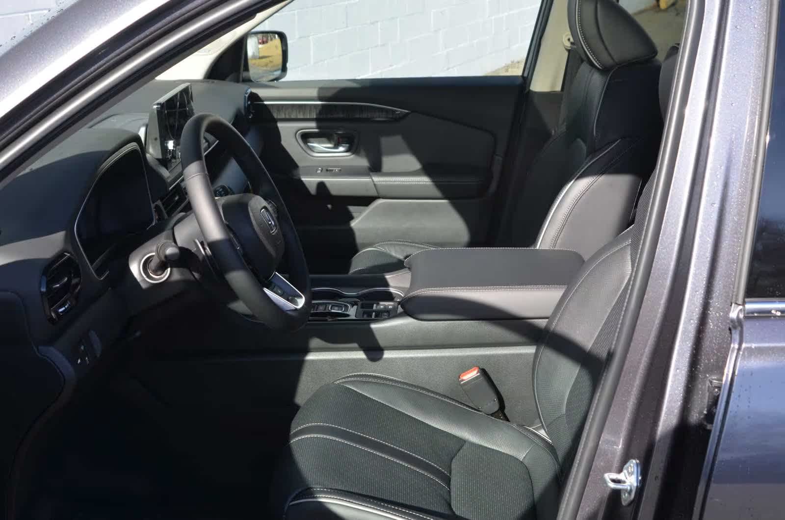 new 2025 Honda Pilot car