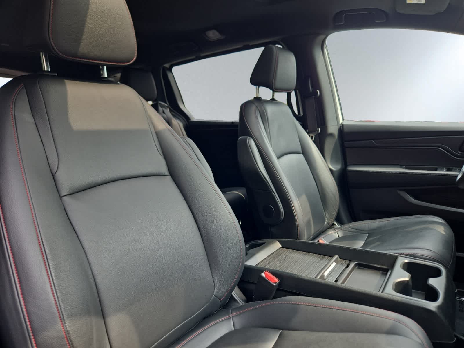 used 2023 Honda Odyssey car, priced at $36,497