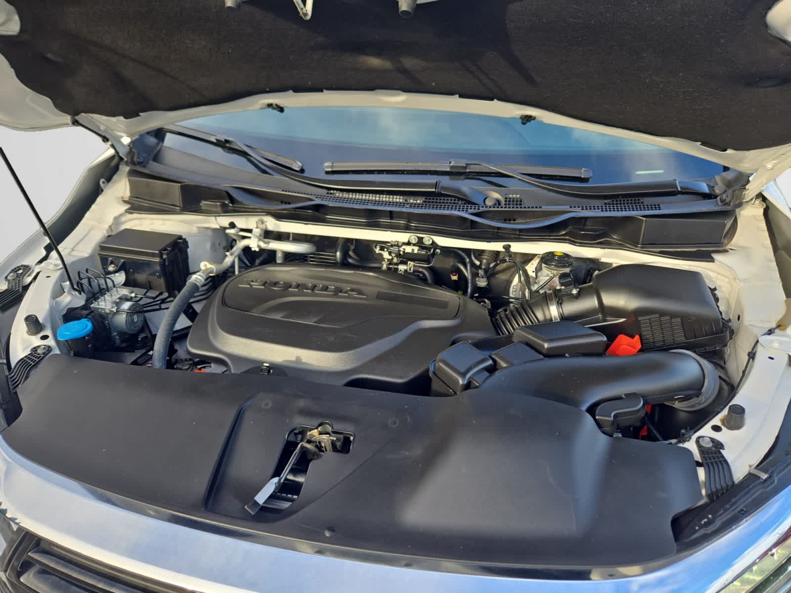 used 2024 Honda Odyssey car, priced at $42,998