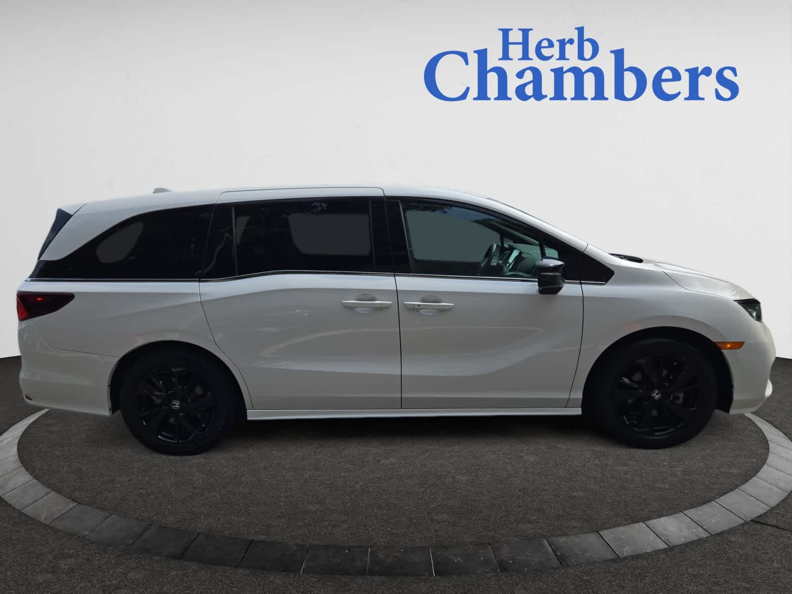 used 2023 Honda Odyssey car, priced at $36,497