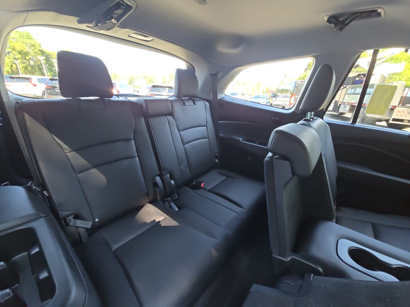 used 2022 Honda Pilot car, priced at $33,498
