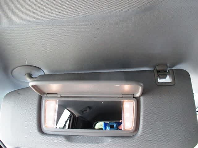 used 2023 Chevrolet Equinox car, priced at $24,497