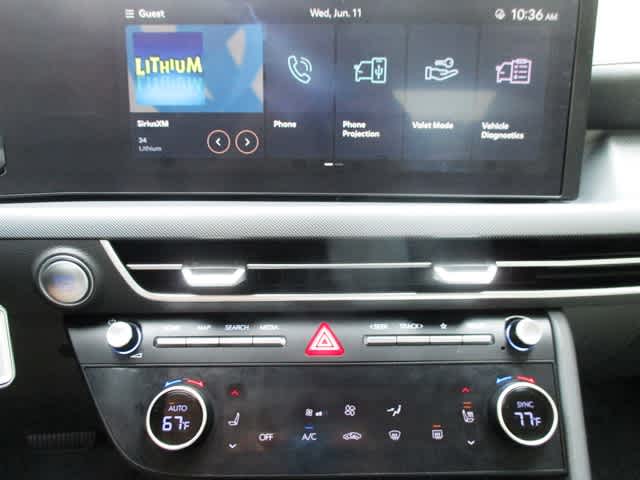 used 2024 Hyundai Sonata car, priced at $28,097