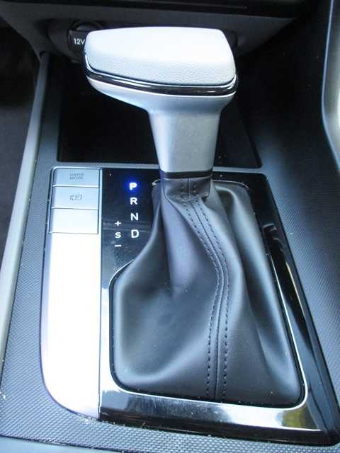 used 2024 Hyundai Elantra car, priced at $20,998