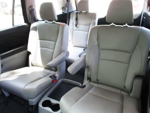 used 2019 Honda Pilot car, priced at $28,998