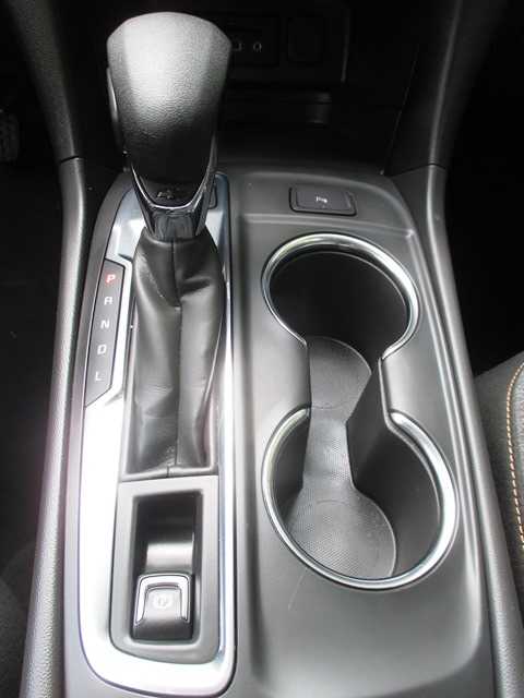 used 2023 Chevrolet Equinox car, priced at $24,497