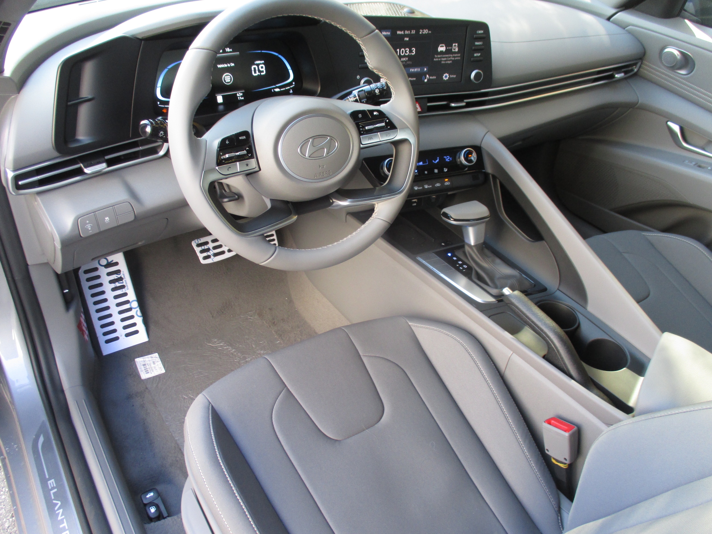 new 2025 Hyundai Elantra car, priced at $24,135