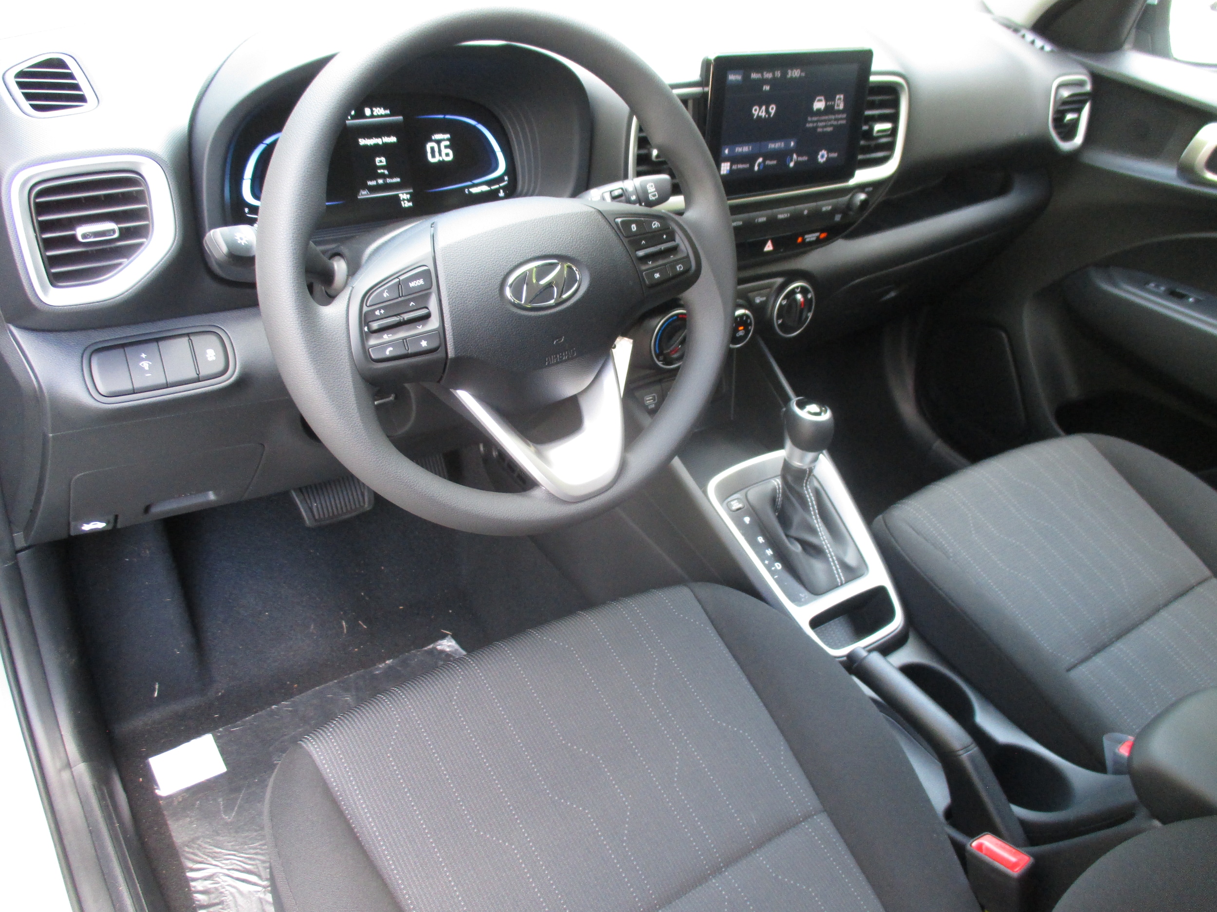 new 2025 Hyundai Venue car, priced at $21,535