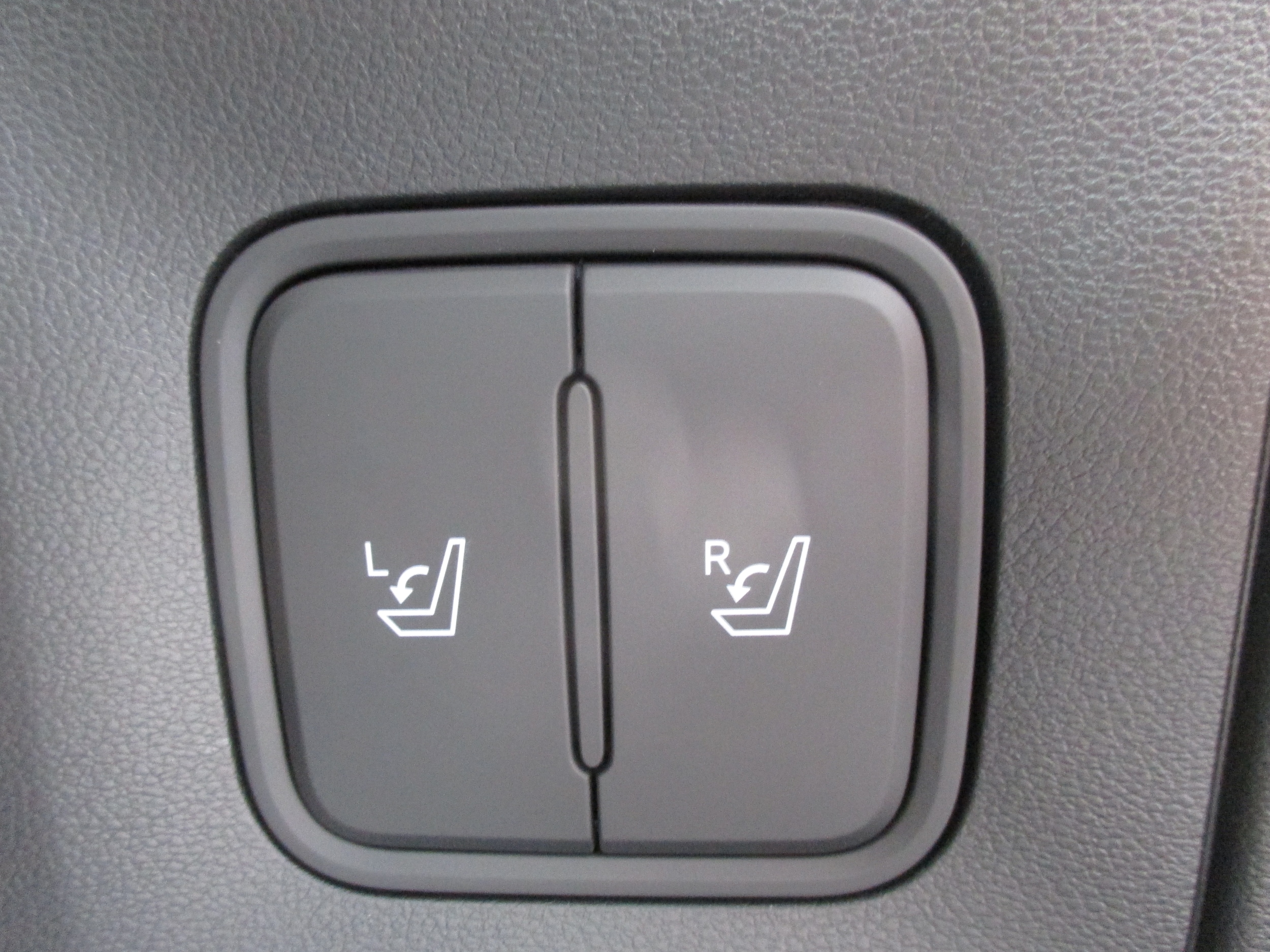 new 2026 Hyundai IONIQ 9 car, priced at $69,445