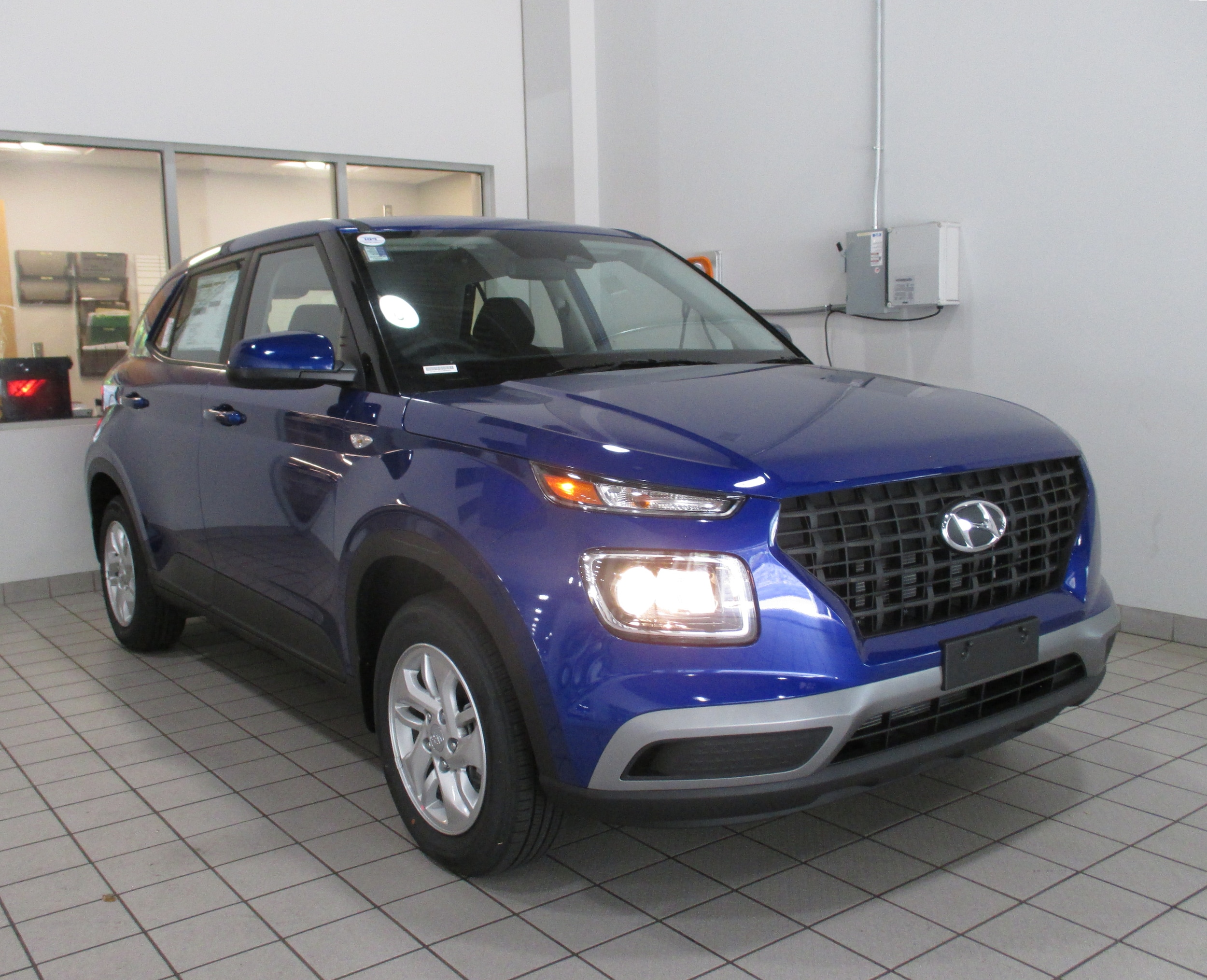 new 2025 Hyundai Venue car, priced at $21,434