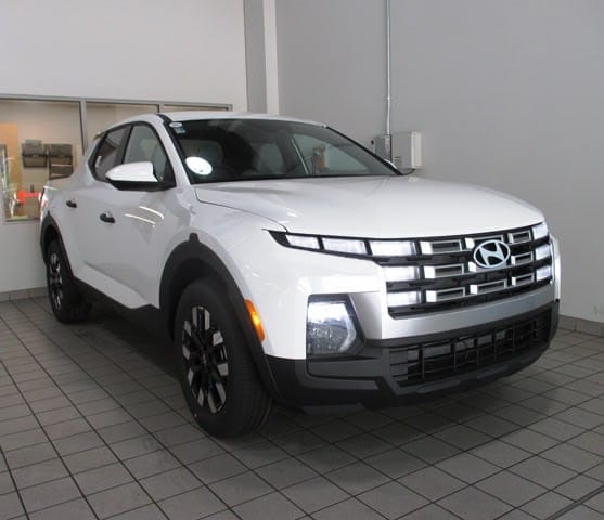 new 2025 Hyundai Santa Cruz car, priced at $30,562